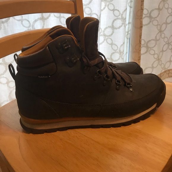 the north face men's back to berkeley redux 100g waterproof winter boots